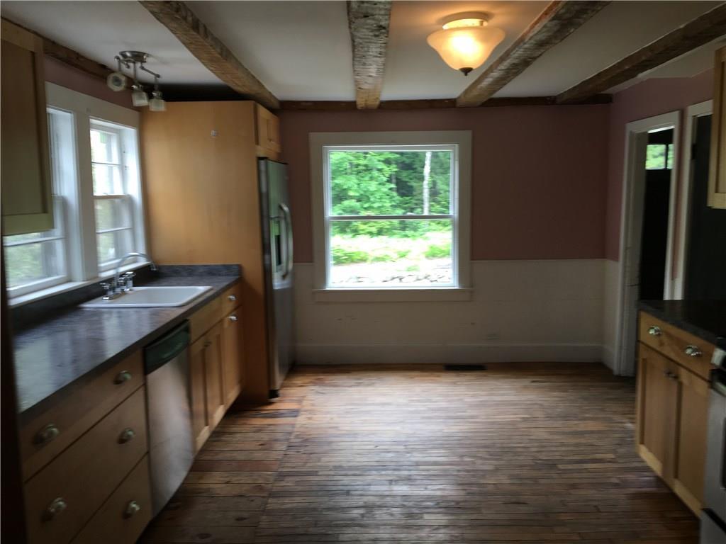 85 Clarks Bridge Road Waterboro, ME 04061 - Photo 4 of 31 Photo