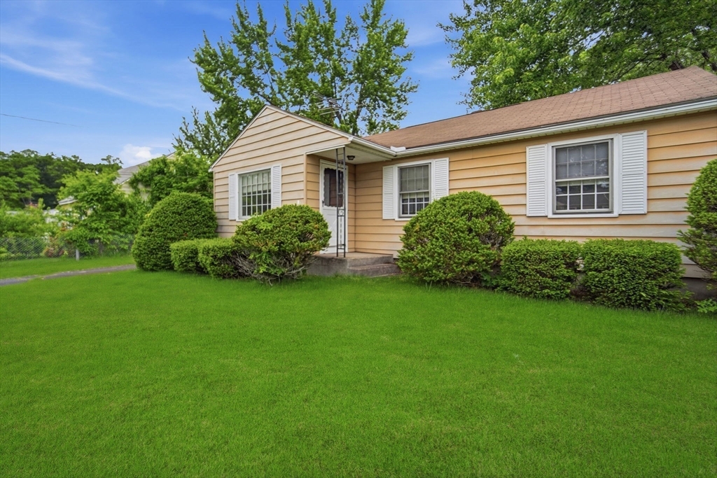 40 West Canton Circle Springfield, MA 01104 - Photo 25 of 25