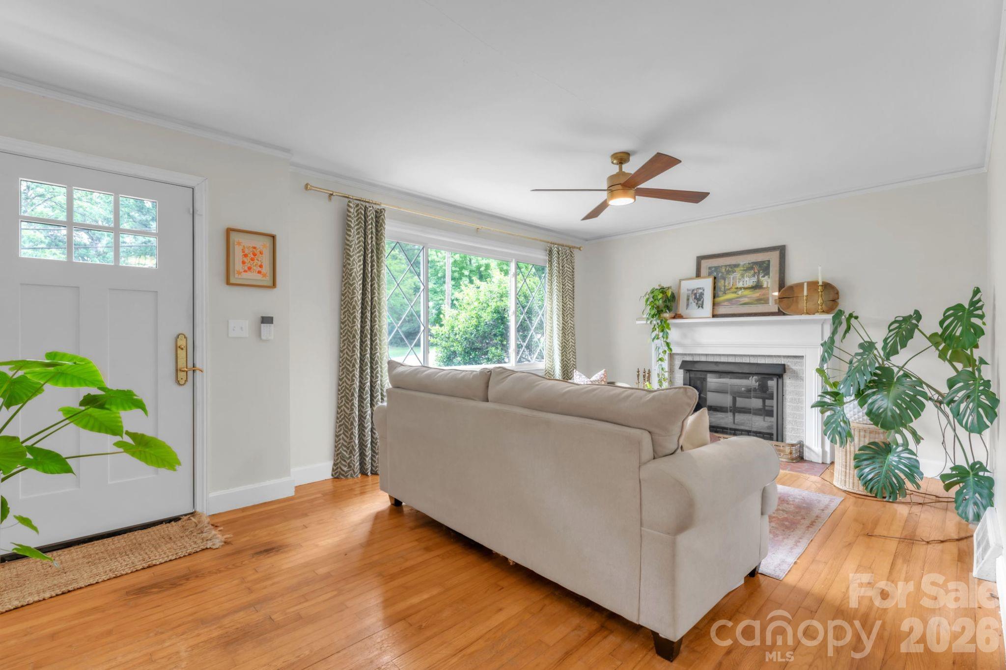 105 Azalea Court Greenville, SC 29615 - Photo 9 of 26
