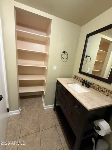 $1,700 | 1425 East Desert Cove Avenue East, Unit 66, Phoenix, AZ 85020