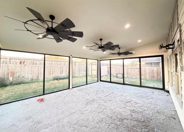 $371,900 | 12119 Golden Oasis Lane, Humble, TX 77346