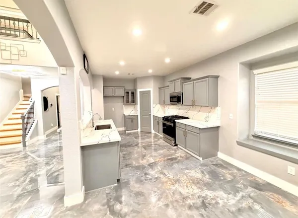 $371,900 | 12119 Golden Oasis Lane, Humble, TX 77346