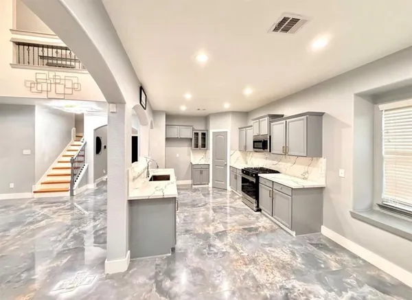 $371,900 | 12119 Golden Oasis Lane, Humble, TX 77346