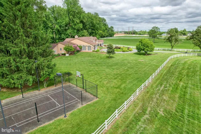 a view of an outdoor space and yard