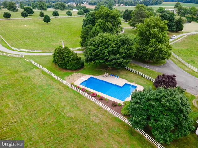 a view of an outdoor space and a yard
