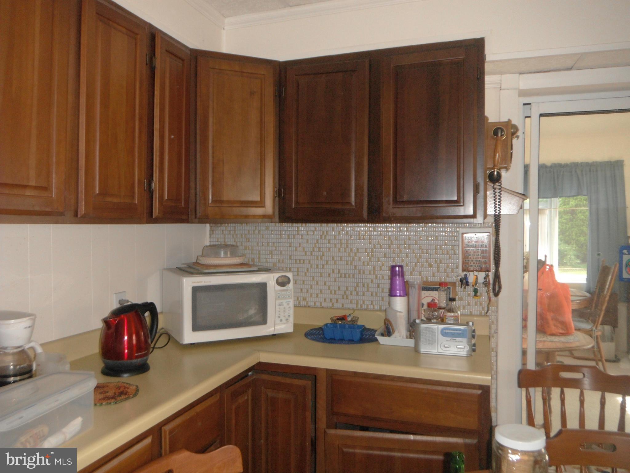 1210 Valley Road Pasadena, MD 21122 - Photo 4 of 29 Kitchen