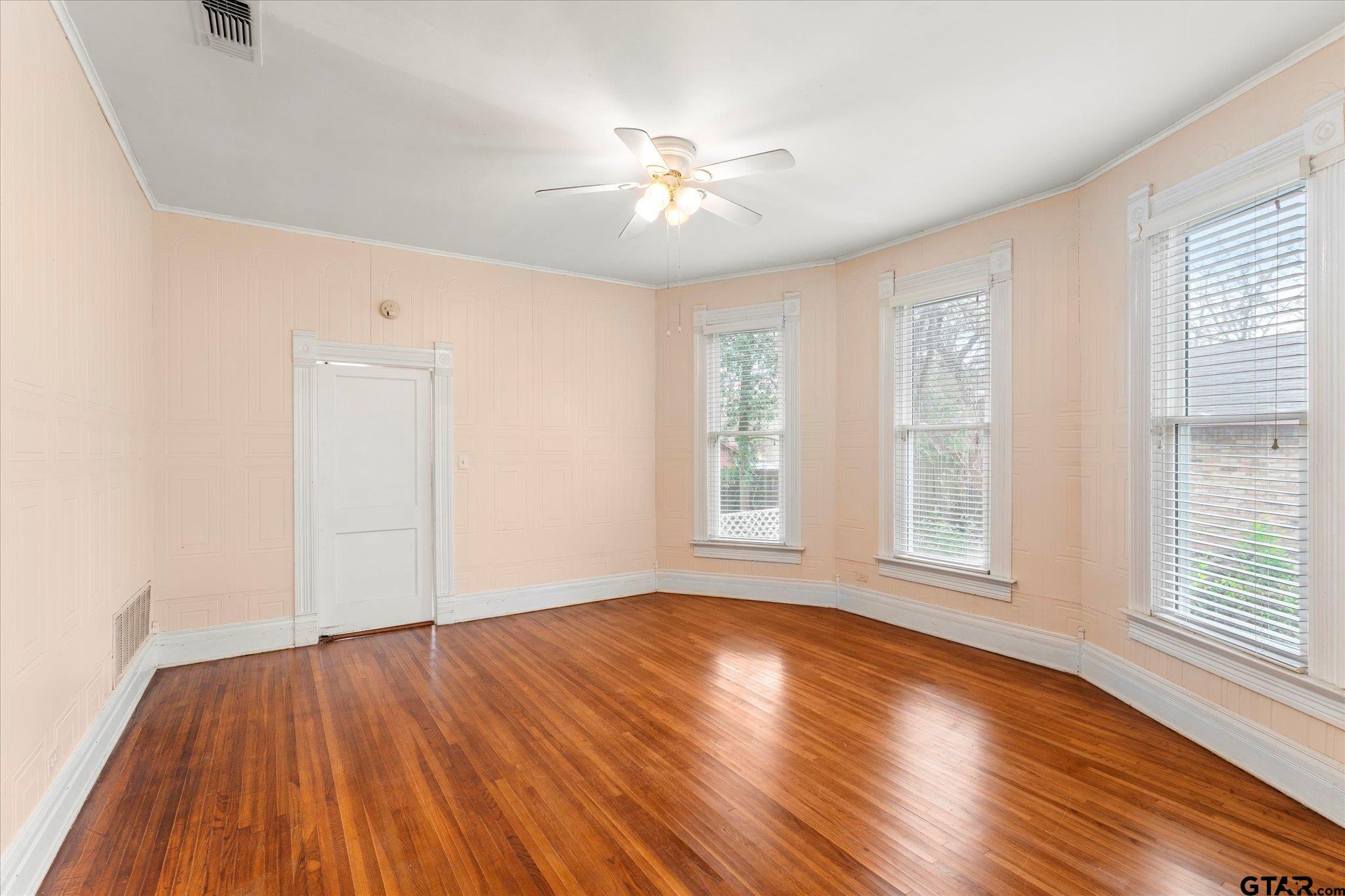 508 East 3rd Street Mount Pleasant, TX 75455 - Photo 18 of 22