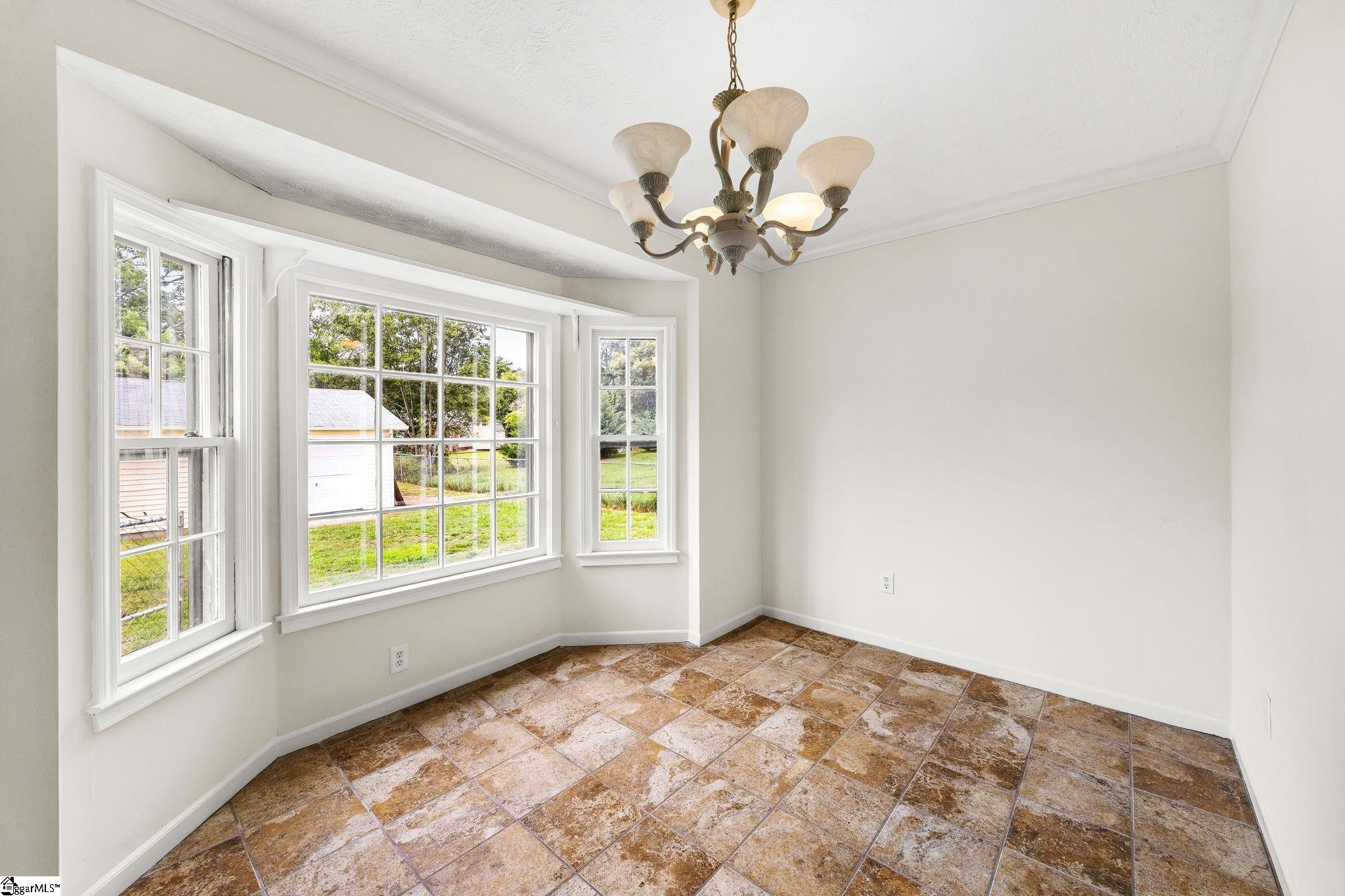 608 Lenhardt Road Greenville, SC 29611 - Photo 8 of 23 Gallery Image 8
