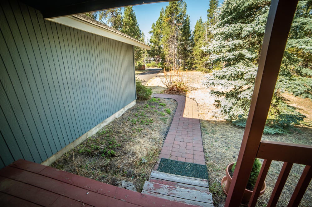 55780 Snow Goose Road Bend, OR 97707 - Photo 28 of 39 28