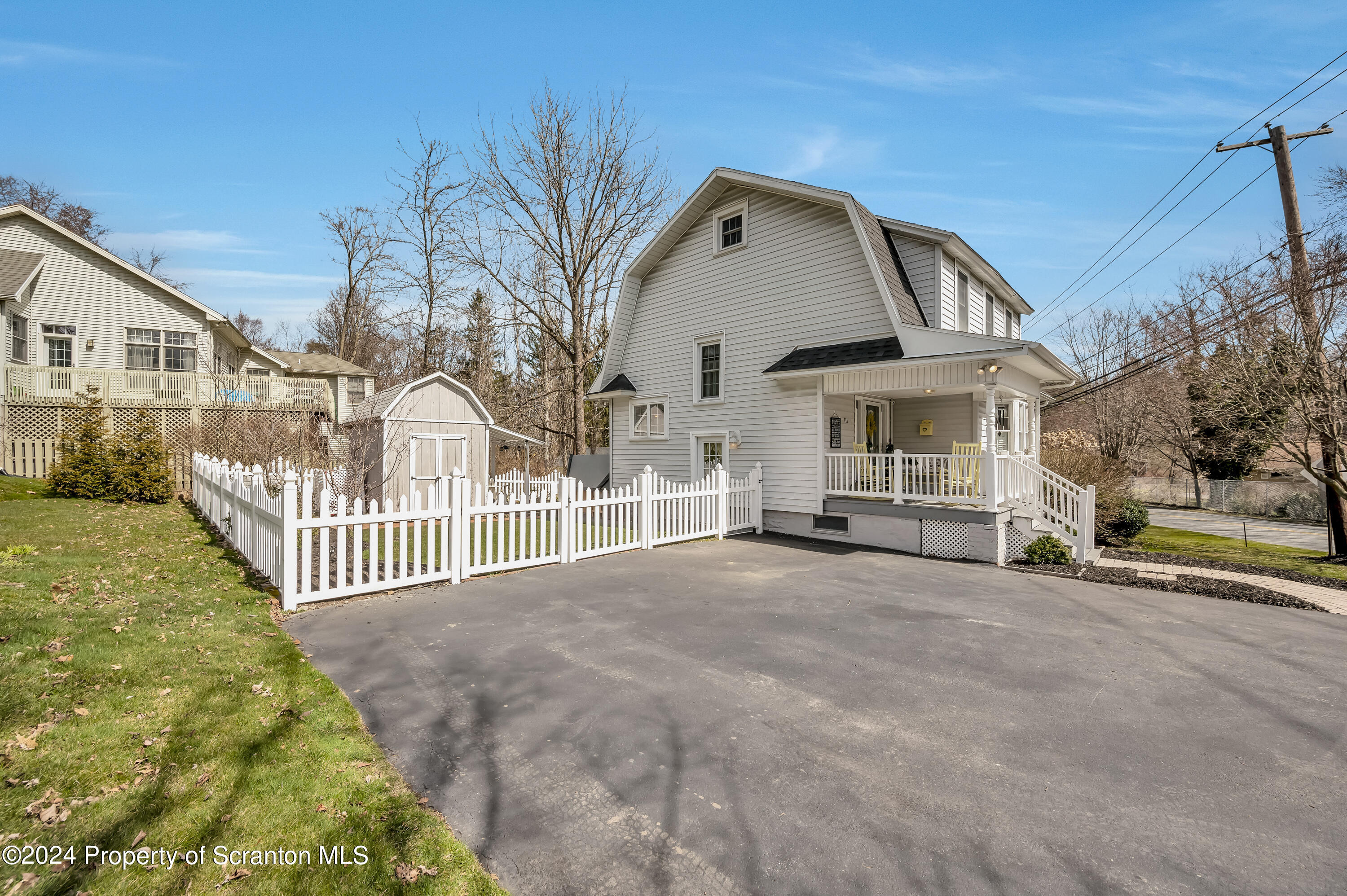111 Fairview Road Clarks Green, PA 18411 - Photo 4 of 61 Gallery Image 4