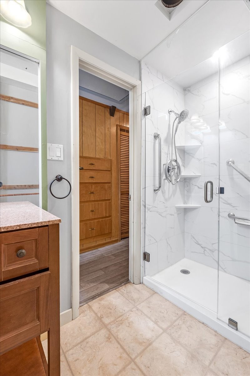613 New Hope Road Manchester, TN 37355 - Photo 28 of 50 a bathroom with a shower