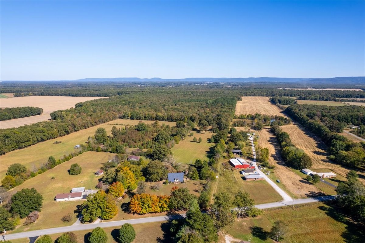 613 New Hope Road Manchester, TN 37355 - Photo 37 of 50 an aerial view of residential building and ocean view