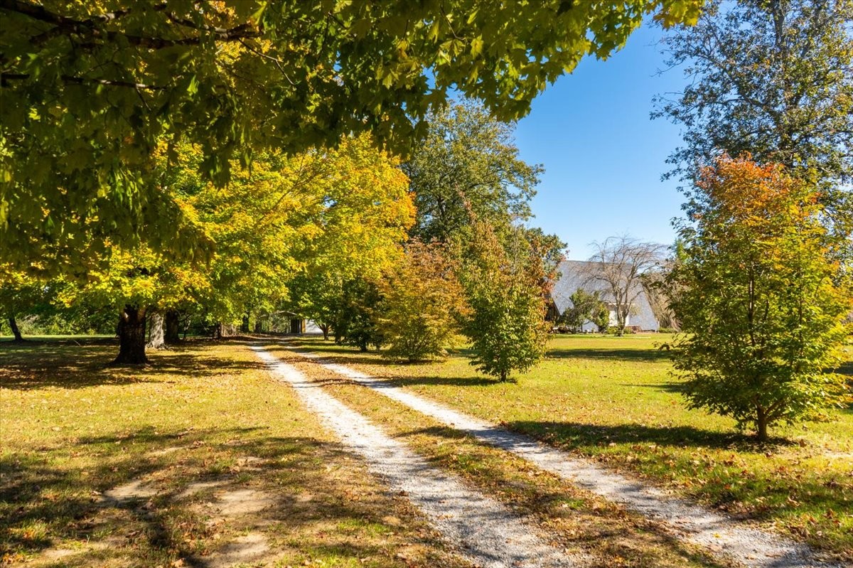 613 New Hope Road Manchester, TN 37355 - Photo 41 of 50 a view of an ocean view