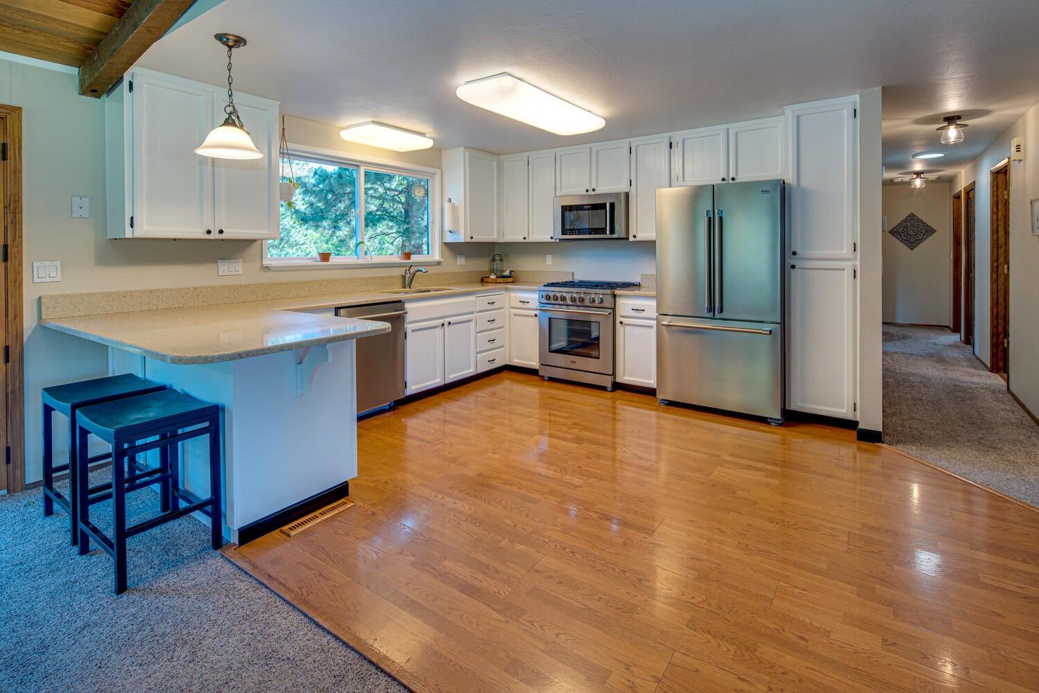 60588 Springtree Court Bend, OR 97702 - Photo 16 of 50 60588-080