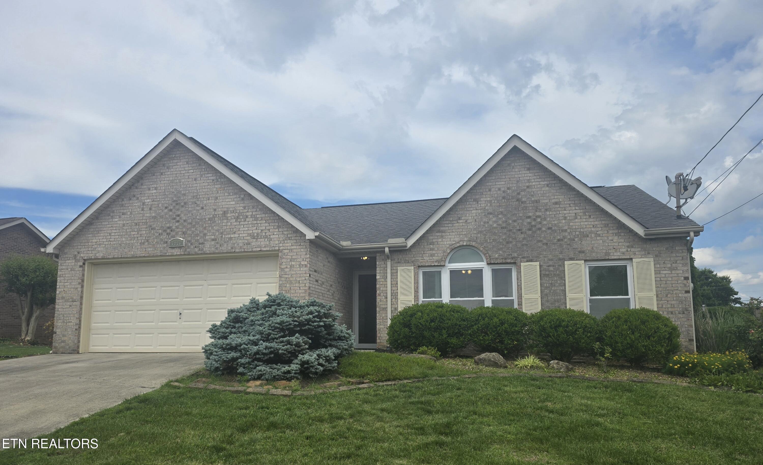 7228 Ghiradelli Road Knoxville, TN 37918 - Photo 1 of 15 20260531_151511