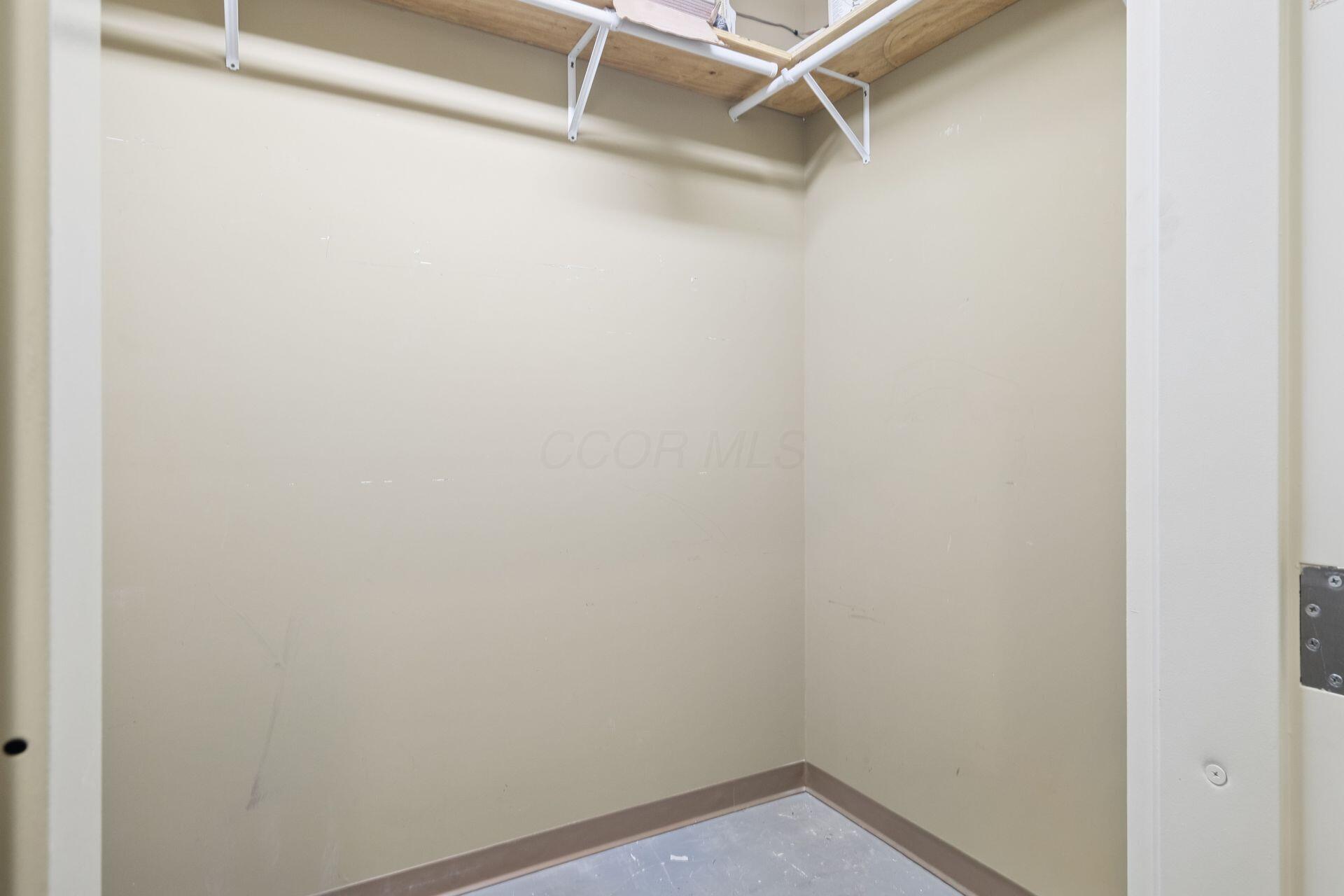 3175 Tremont Road, Unit 206 Columbus, OH 43221 - Photo 39 of 55 Seperate Storage off 2nd Floor Hallway - 8'4" x 5'0"