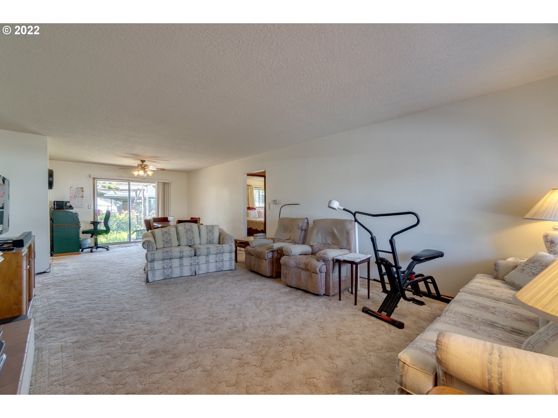 1191 Randolph Road Woodburn, OR 97071 - Photo 7 of 29 Gallery Image 7