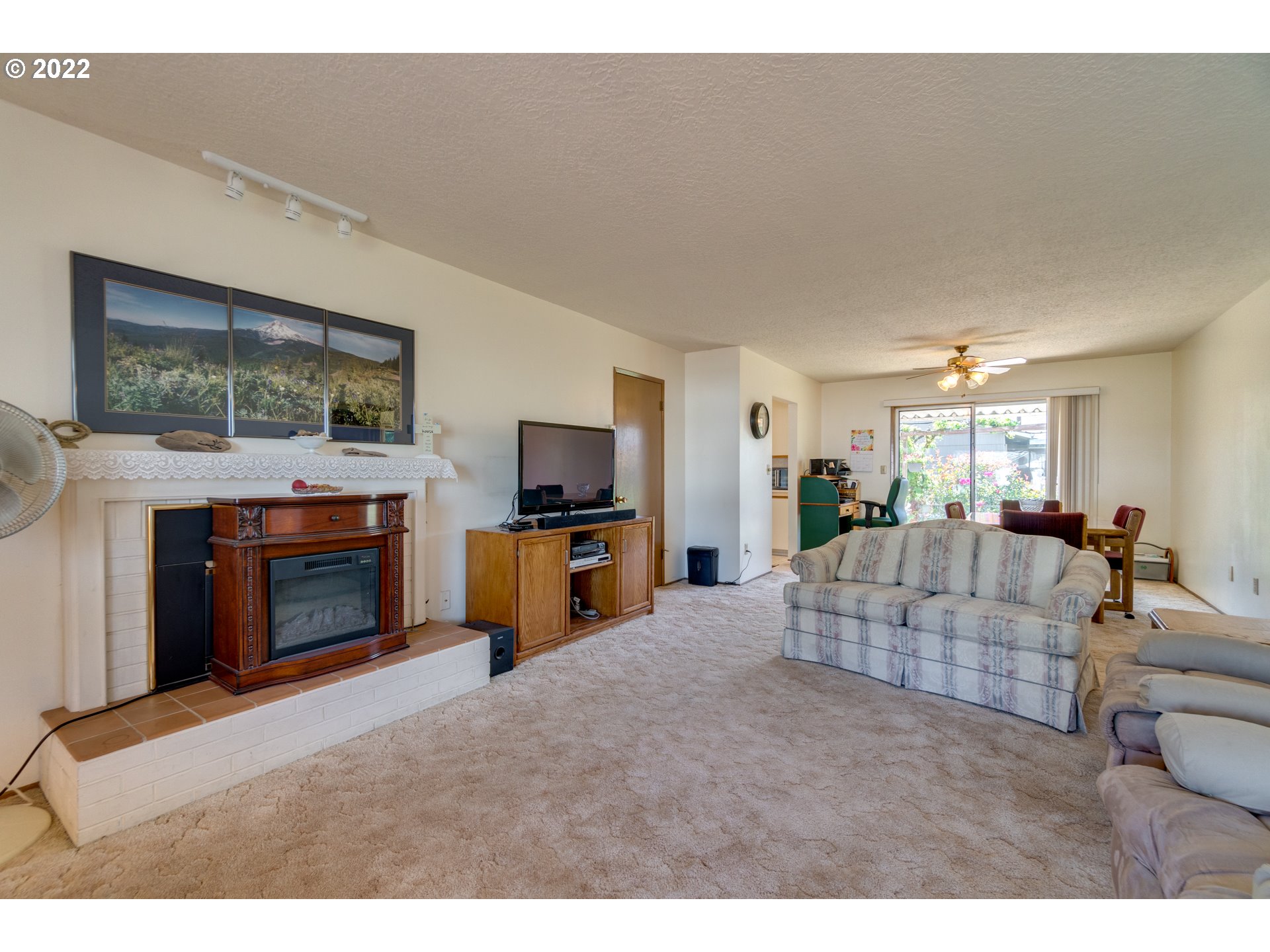 1191 Randolph Road Woodburn, OR 97071 - Photo 8 of 29 Gallery Image 8