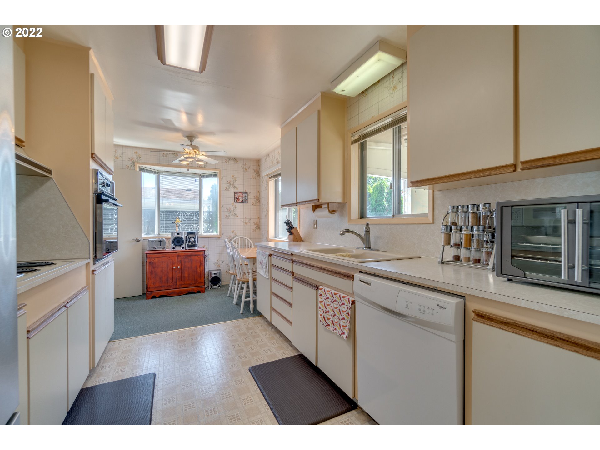 1191 Randolph Road Woodburn, OR 97071 - Photo 10 of 29 Gallery Image 10