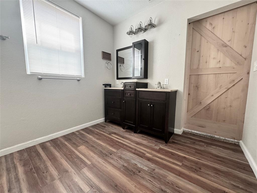 314 North Dubellette Street Weatherford, TX 76086 - Photo 13 of 30