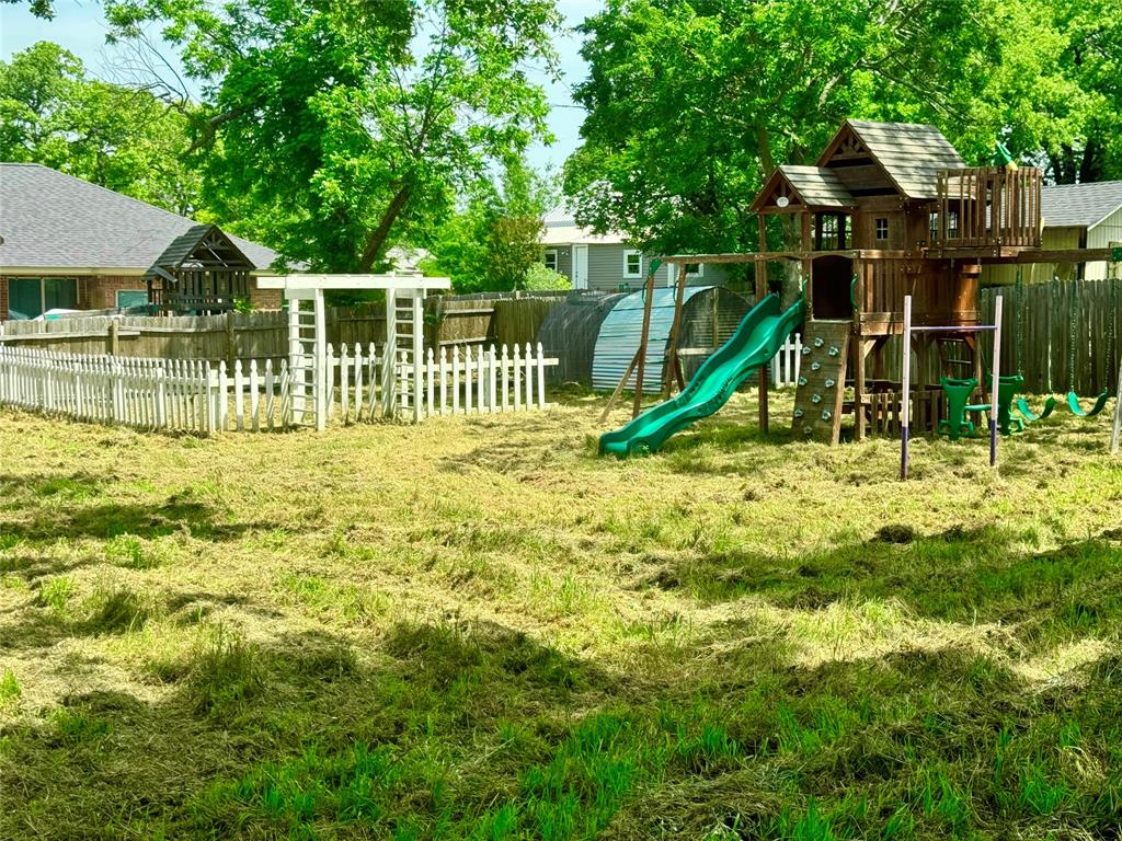 314 North Dubellette Street Weatherford, TX 76086 - Photo 24 of 30