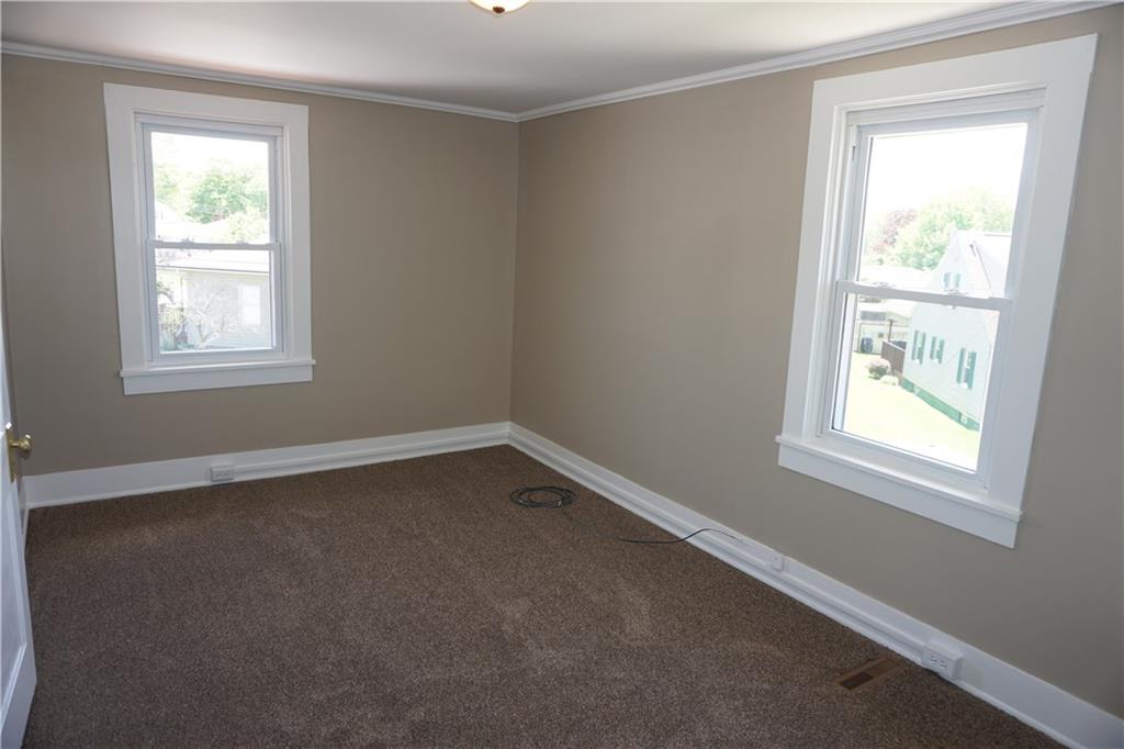 1353 Charlotte Avenue Rochester, PA 15074 - Photo 3 of 14 Gallery Image 3