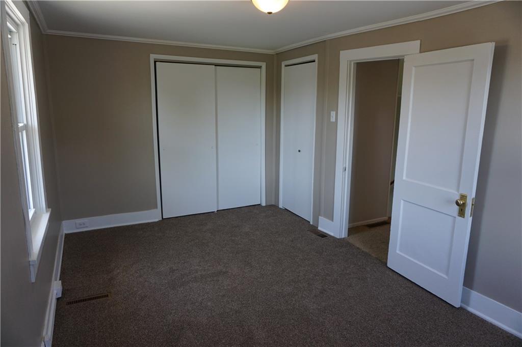 1353 Charlotte Avenue Rochester, PA 15074 - Photo 5 of 14 Gallery Image 5