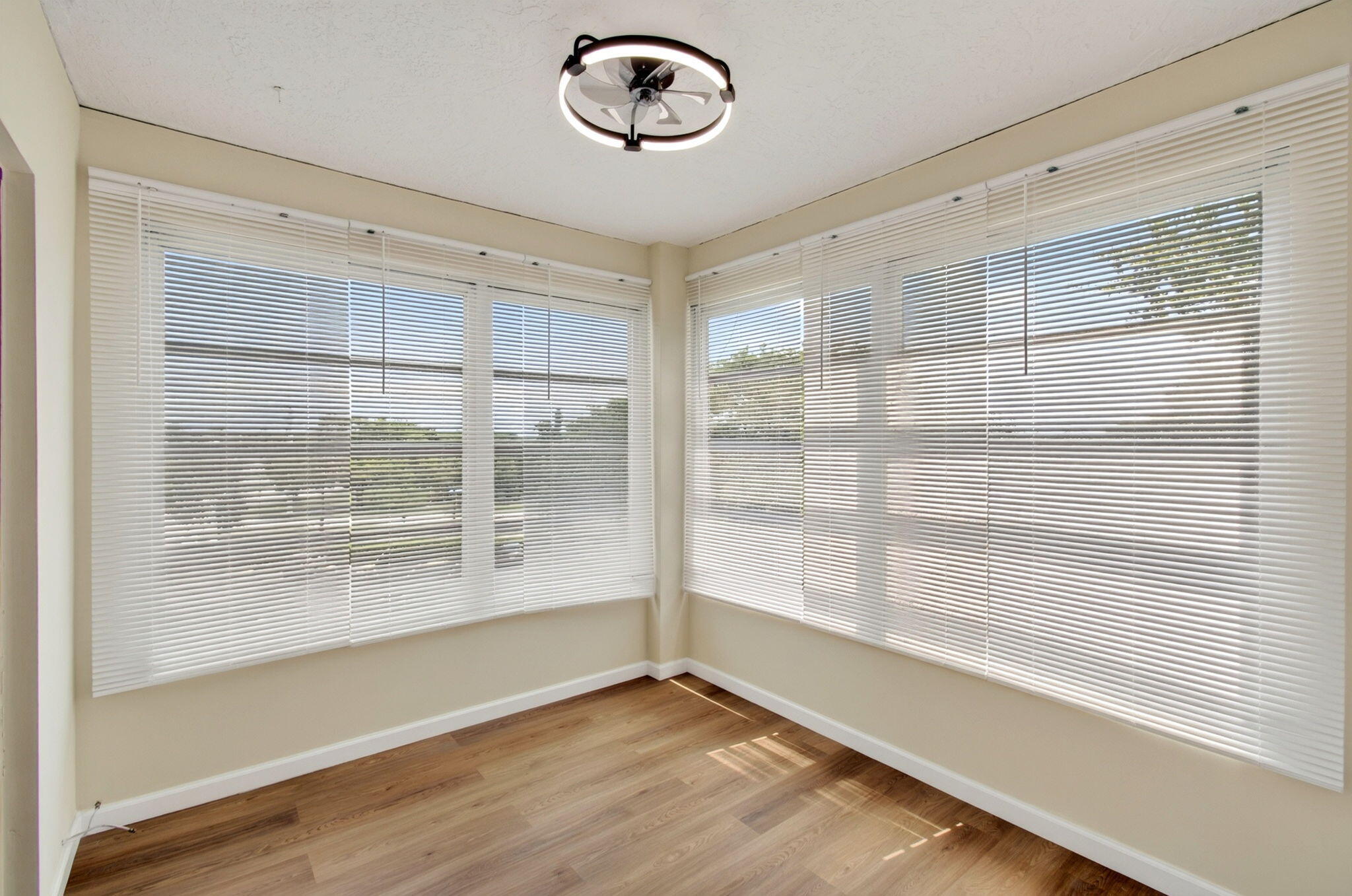 9440 Southwest 8th Street, Unit 401 Boca Raton, FL 33428 - Photo 32 of 63 32-web-or-mls-DSC_6231