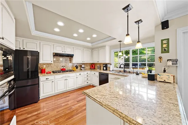 $1,294,888 | 6430 East Oakview Lane, Anaheim Hills, CA 92807