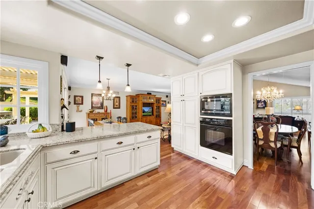 $1,294,888 | 6430 East Oakview Lane, Anaheim Hills, CA 92807