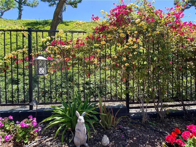 $1,294,888 | 6430 East Oakview Lane, Anaheim Hills, CA 92807