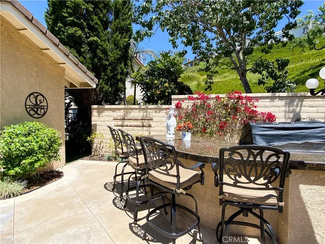 $1,294,888 | 6430 East Oakview Lane, Anaheim Hills, CA 92807