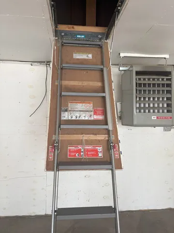 $367,000 | 3112 Pearl Avenue, Melrose Park, IL 60164