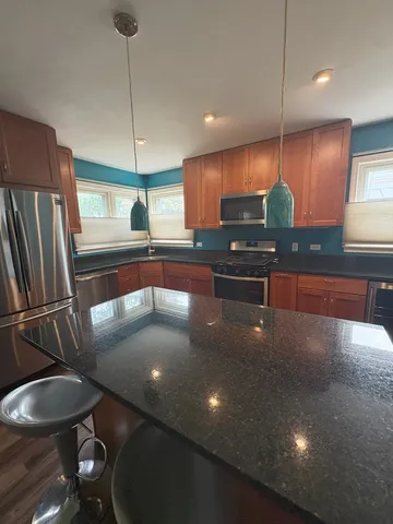 $367,000 | 3112 Pearl Avenue, Melrose Park, IL 60164