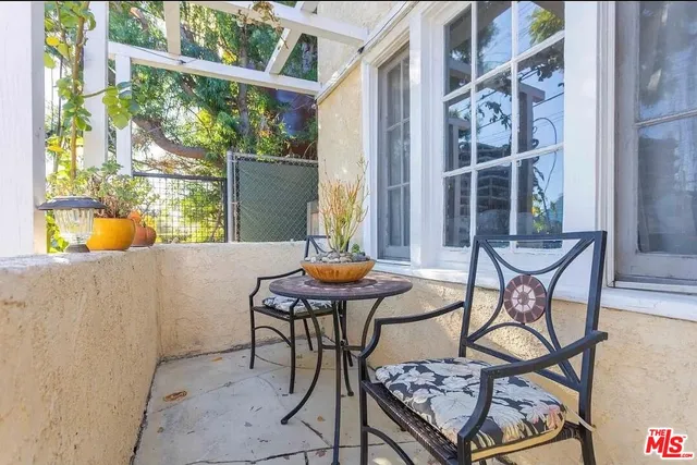 $3,250 | 11325 Mississippi Avenue, West Los Angeles, CA 90025