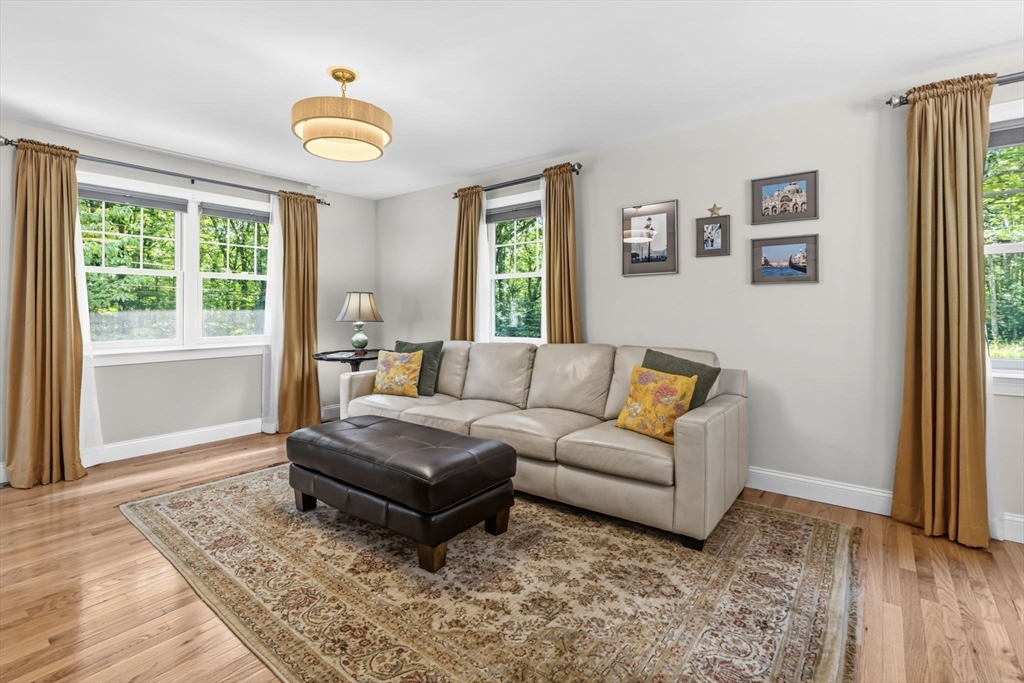 33 Rattle Hill Road Southampton, MA 01073 - Photo 20 of 42