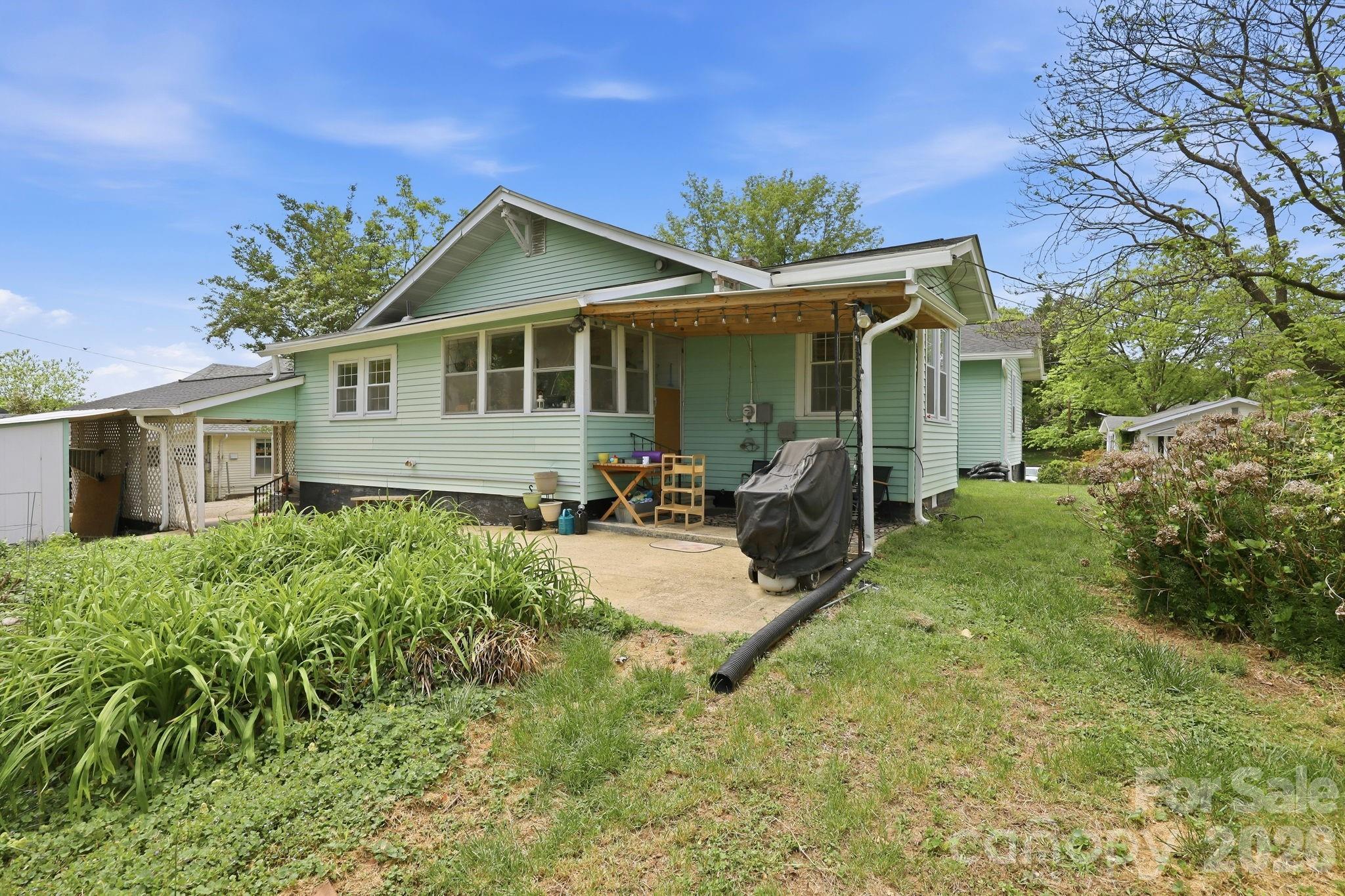 77 Pulliam Street Marion, NC 28752 - Photo 43 of 47