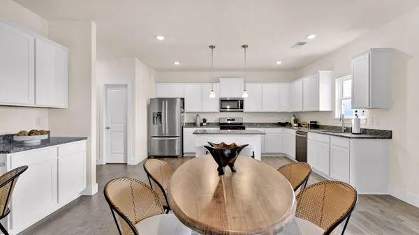 $538,045 | 8369 Lake Scene Court, Ooltewah, TN 37363