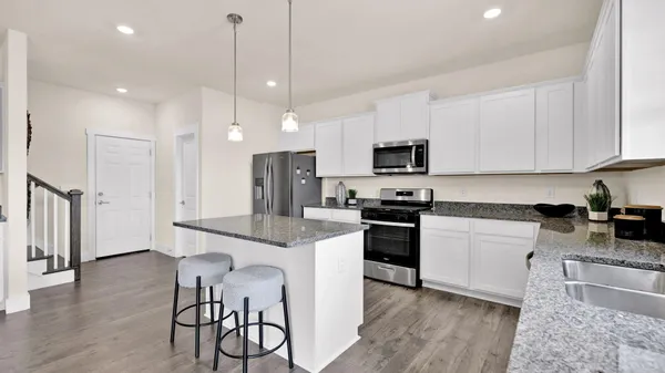 $538,045 | 8369 Lake Scene Court, Ooltewah, TN 37363