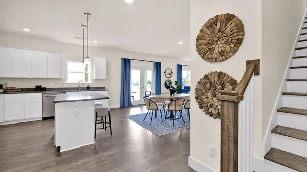 $538,045 | 8369 Lake Scene Court, Ooltewah, TN 37363