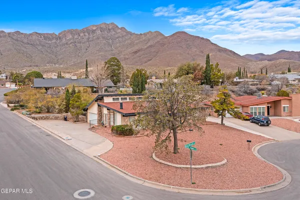 $305,000 | 8201 Big Bend Drive, El Paso, TX 79904