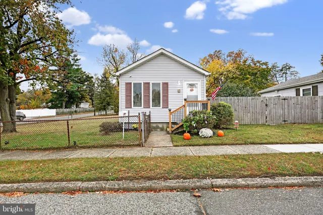 $289,000 | 320 New Jersey Avenue, National Park, NJ 08063