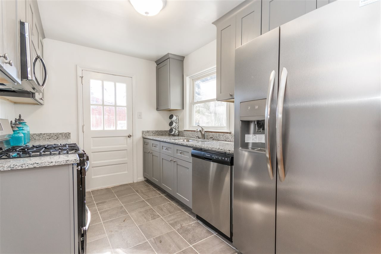 910 Marlborough Road Raleigh, NC 27610 - Photo 9 of 22 Photo 9