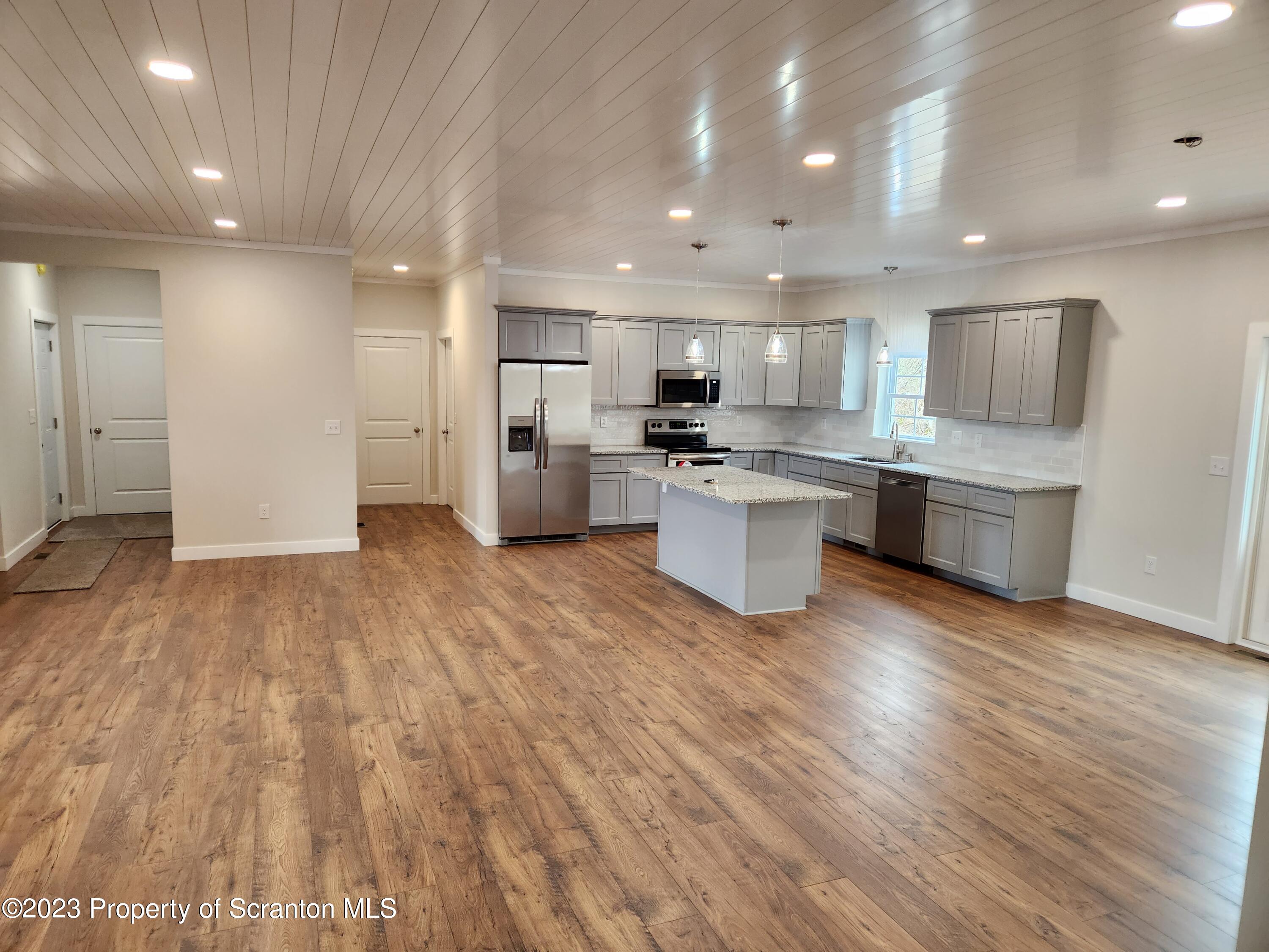 443 Cortez Road Lake Ariel, PA 18436 - Photo 3 of 53 Gallery Image 3