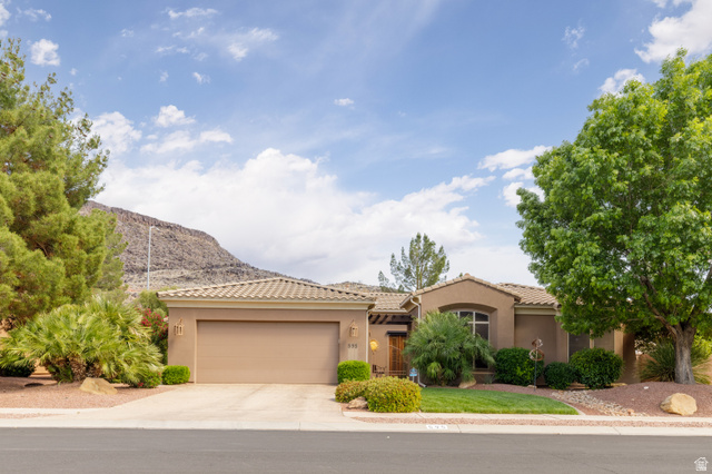 595 Pine Brook Lane St. George, UT 84770 - Photo 2 of 28
