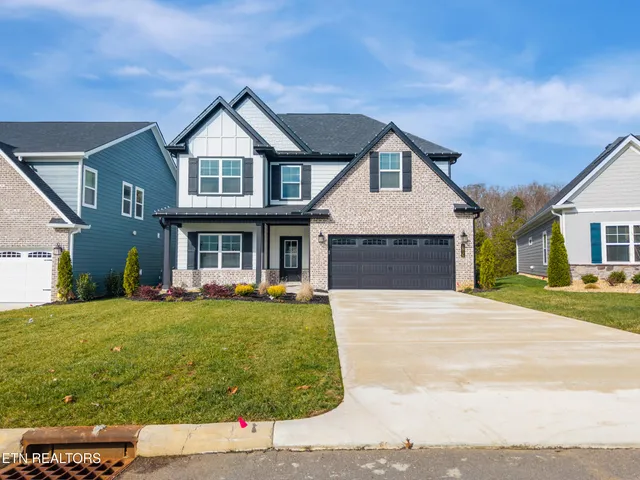 $595,000 | 1816 Melton Mdws Drive, Maryville, TN 37803