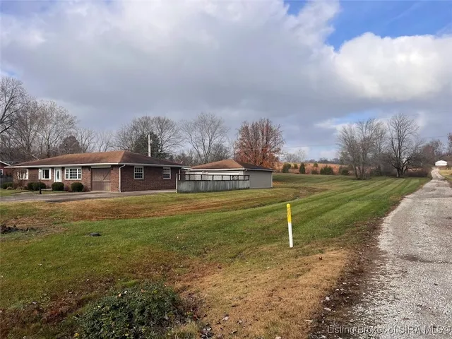 $260,000 | 3707 Caney Road, Henryville, IN 47126