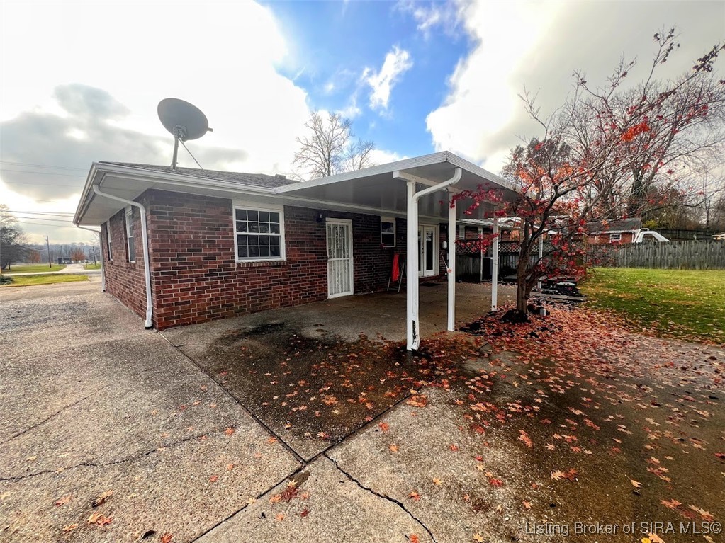 3707 Caney Road Henryville, IN 47126 - Photo 9 of 29