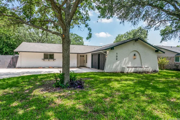 $289,000 | 108 Patrick Henry Drive, Schertz, TX 78154