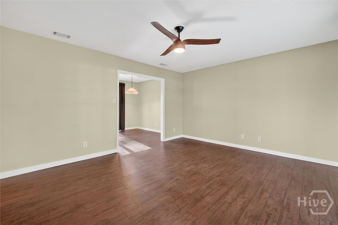 448 Queens Way Ellabell, GA 31308 - Photo 8 of 42